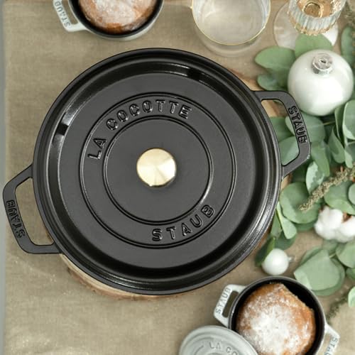 Black Matte Cast Iron Dutch Oven 5.5-qt Q8058