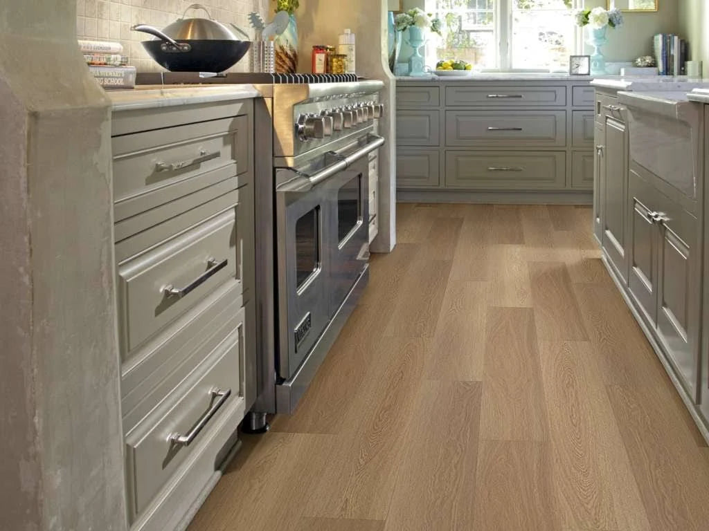 7x22W Smooth Vinyl Flooring G31902
