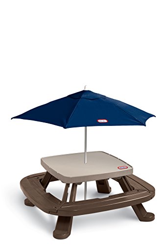 Brown Picnic Table with Market Umbrella F657