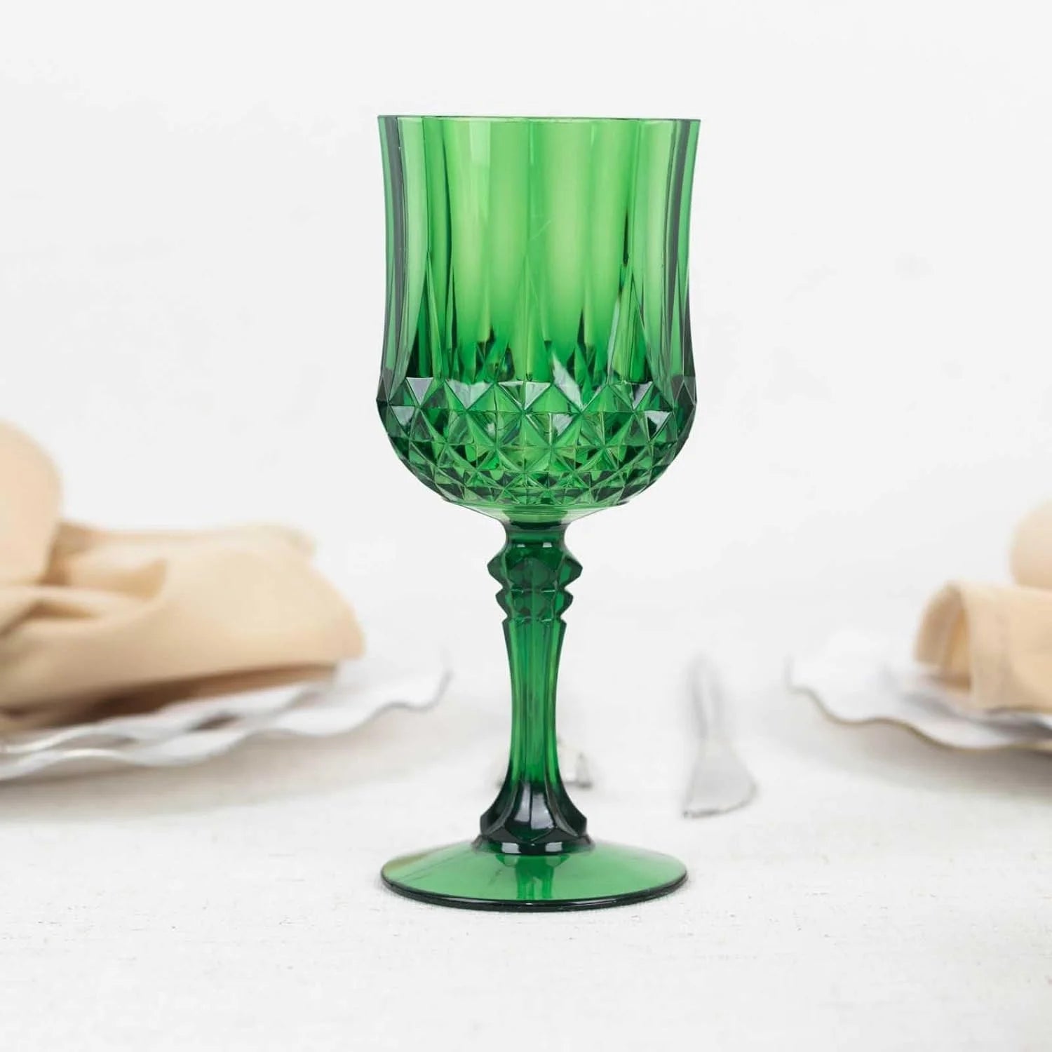 6 Pack Emerald Green Plastic Wine Glasses 8Oz D715309