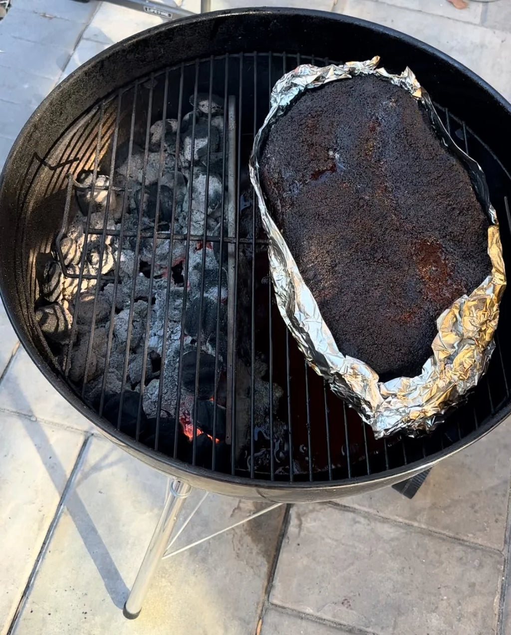 Charcoal Basket and Drip Tray for Weber Kettle 22" S16759