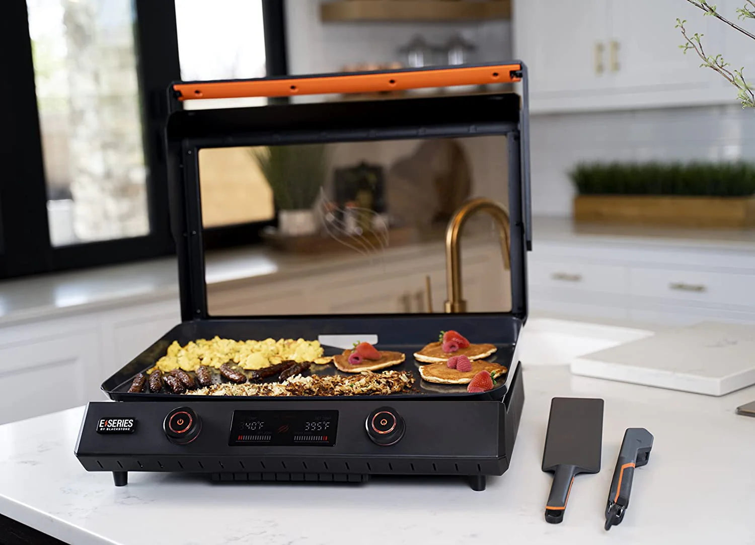 22 Inch Nonstick Electric Griddle with Lid N5246
