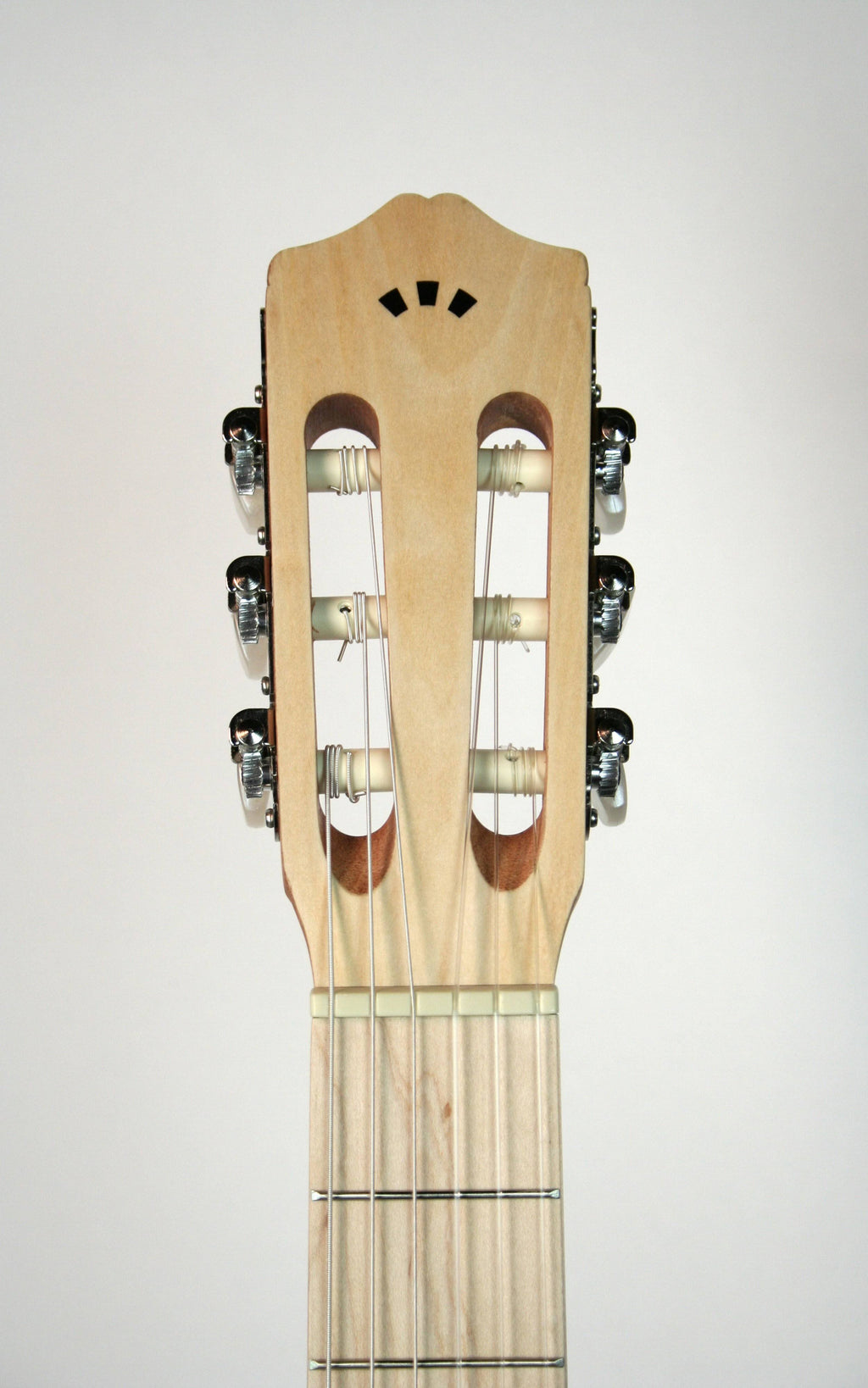 Coral Classical Guitar V3559