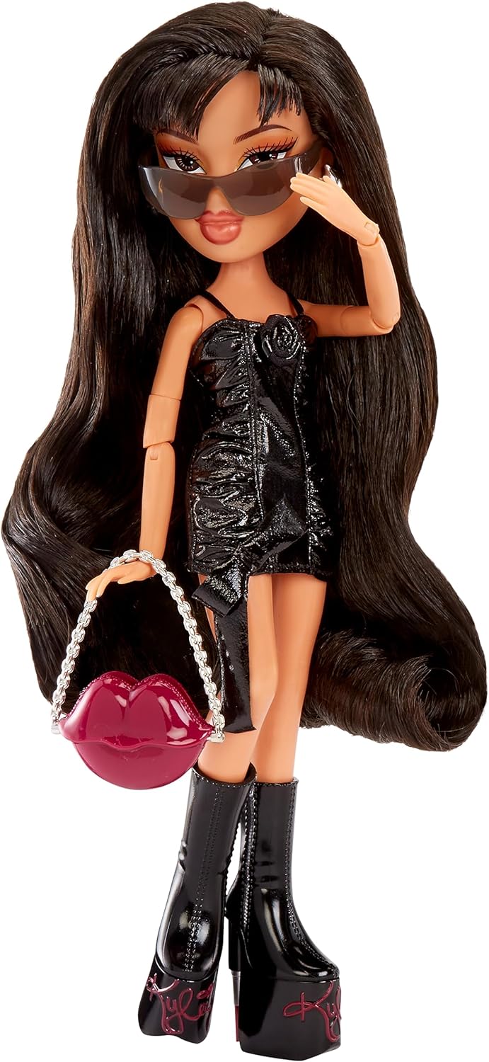 Day Fashion Doll with Accessories and Poster E871772