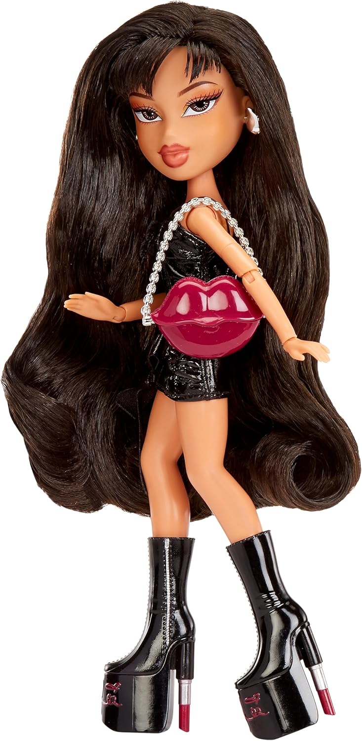 Day Fashion Doll with Accessories and Poster E871772