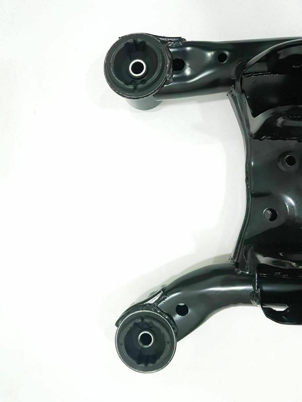 Rear Subframe Axle Crossmember for Hyundai Tucson Kia Sportage 4WD P873873