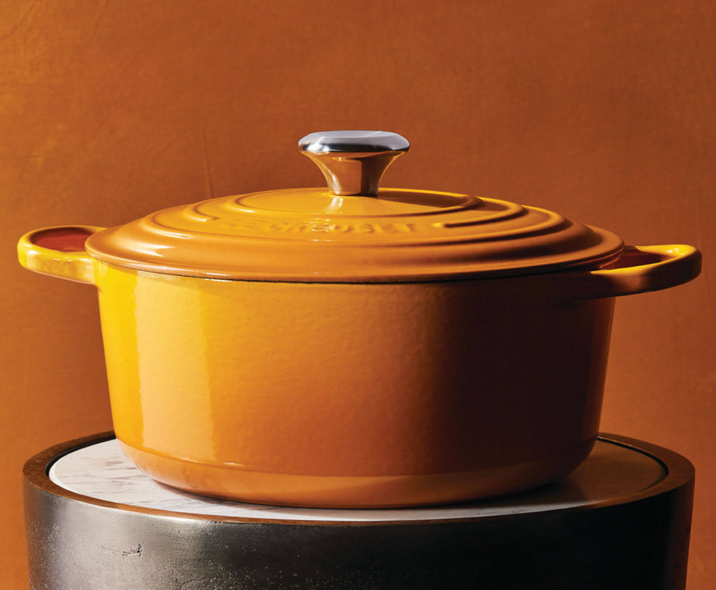 4.5-Quart Cast Iron Round Dutch Oven U974