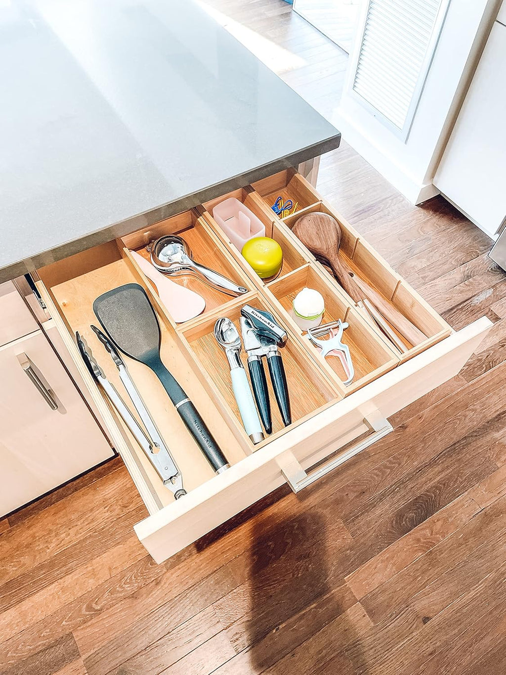 Bamboo Wood 4-Part Drawer Organizer with Removable Dividers, 17-1/2" x 4" x 2-1/2" W4856