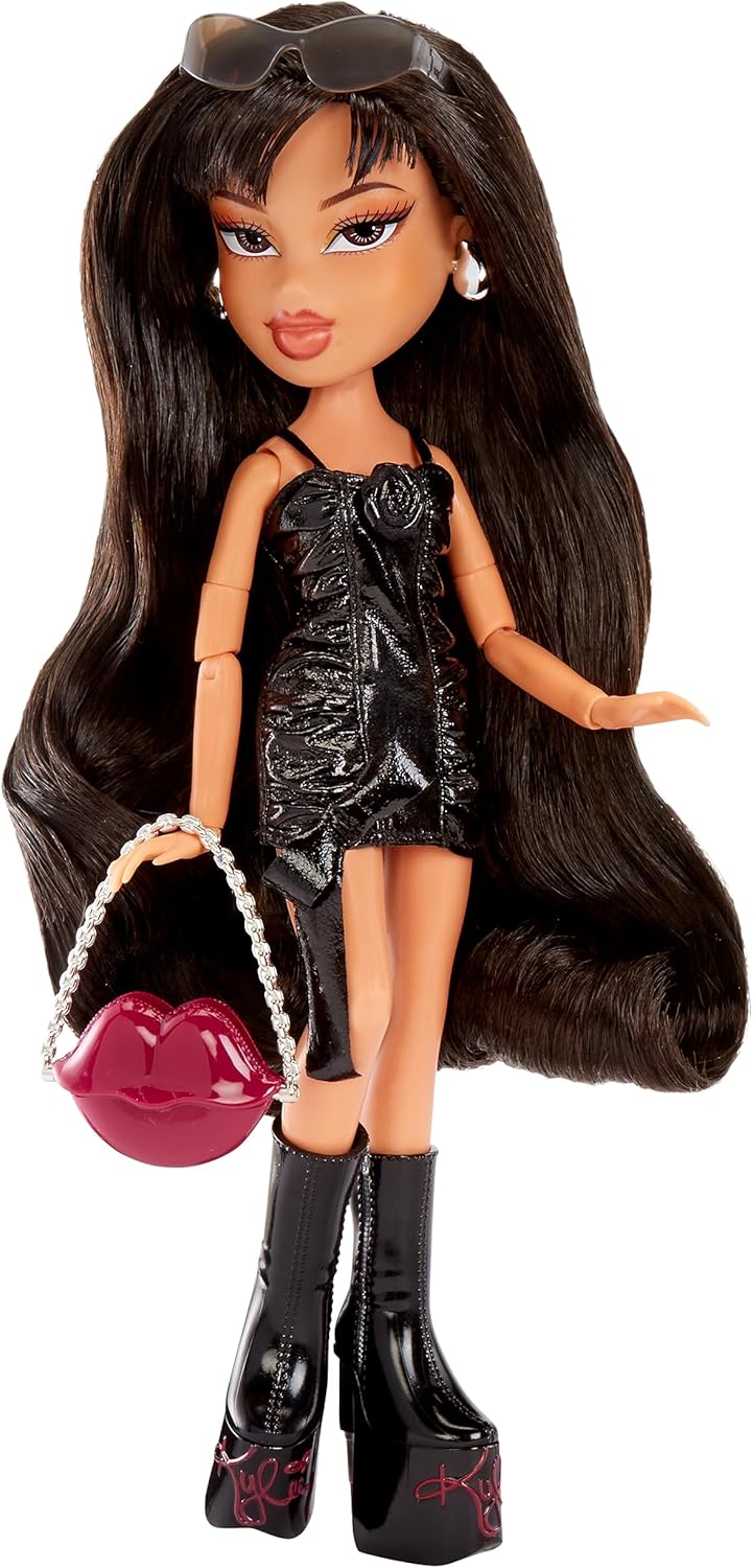 Day Fashion Doll with Accessories and Poster E871772