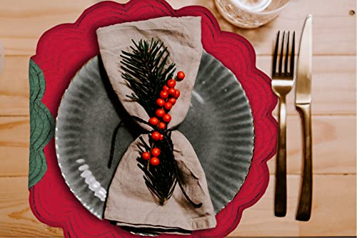 Red & Green Quilted 100% Cotton Round Christmas Placemat 17" Z51343