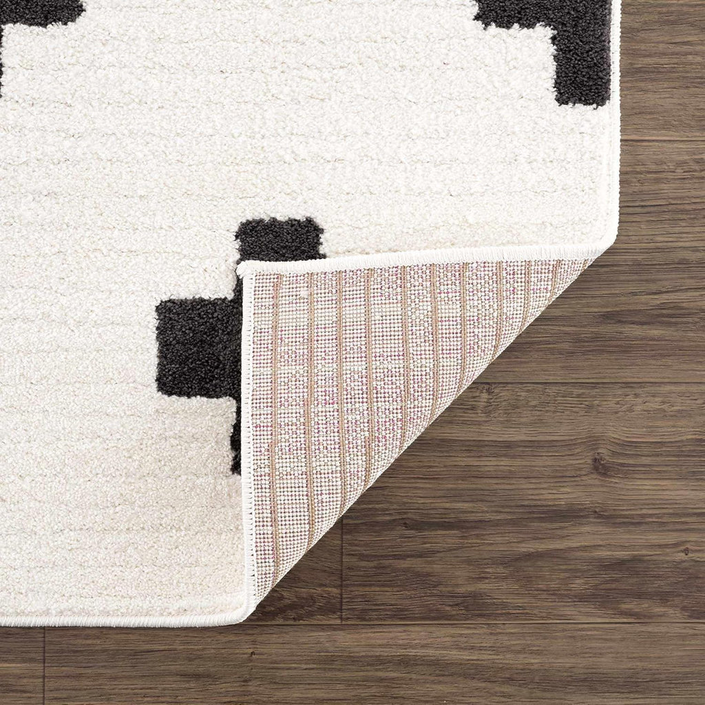 Black White 7'10" x 10'3" High Pile Area Rug B40145