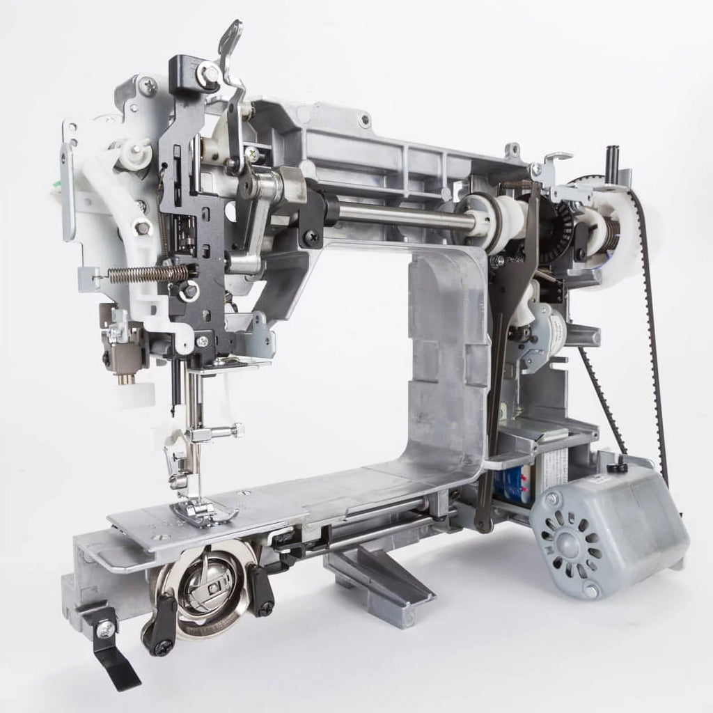 Sewing Machine with Extension Table and Hard Cover R3913