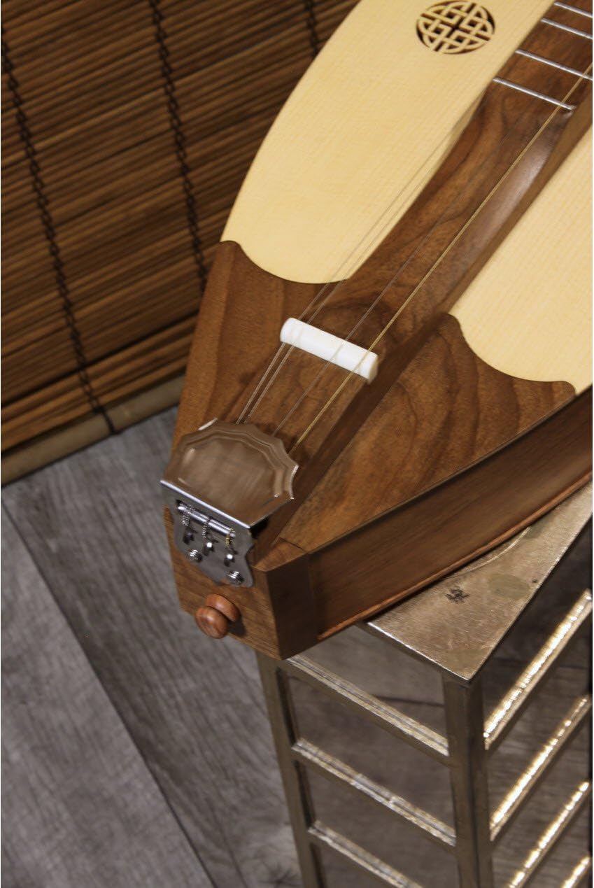 Walnut Spruce 4-String Dulcimer N16976